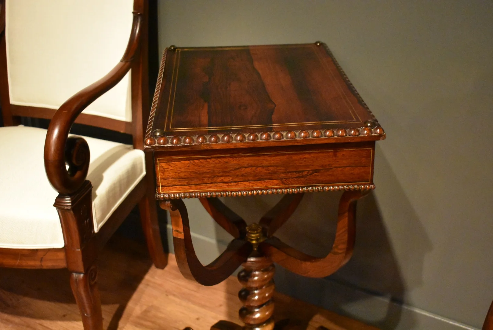 Table d'appoint en palissandre