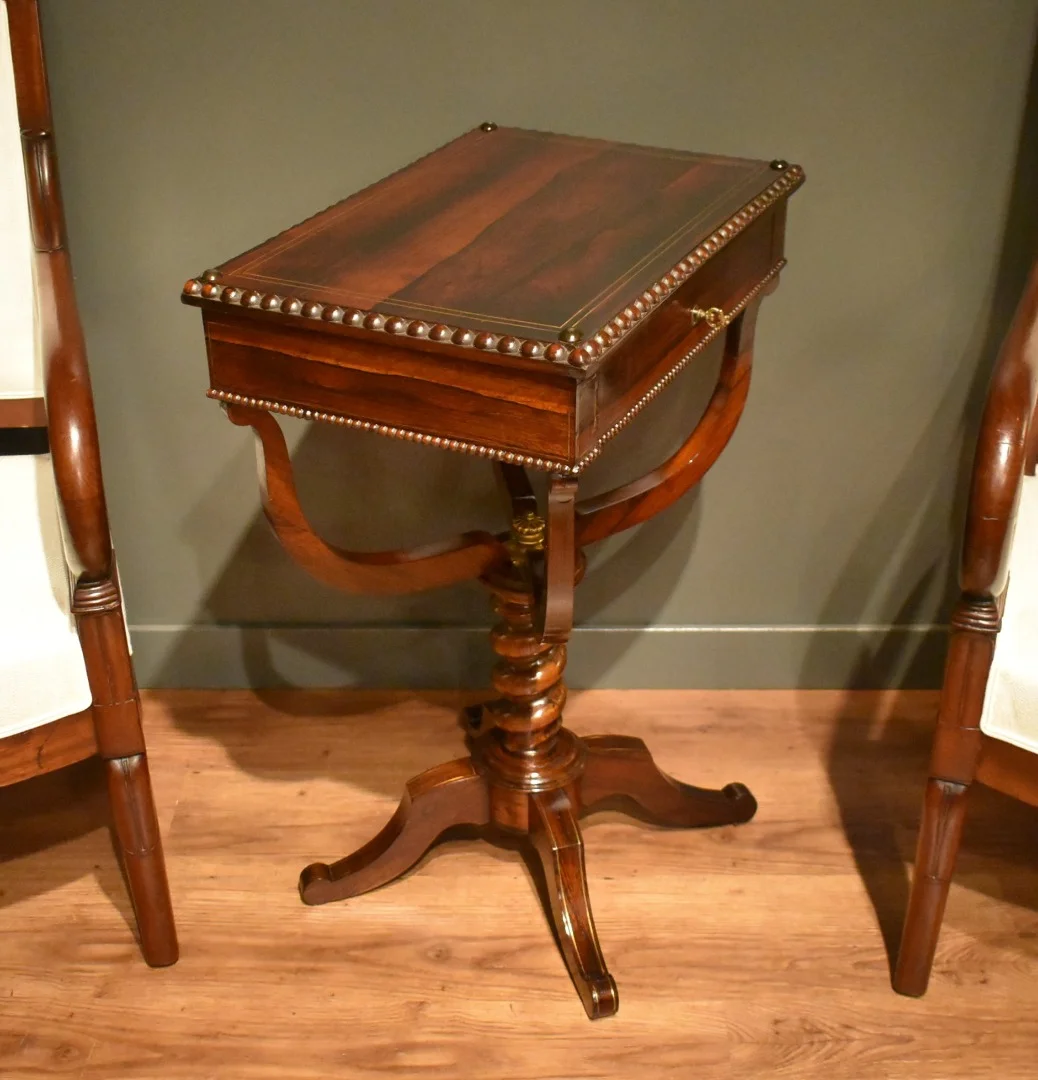 Table d'appoint en palissandre