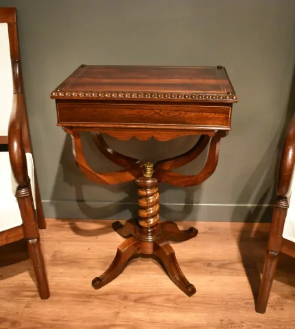 Table d'appoint en palissandre