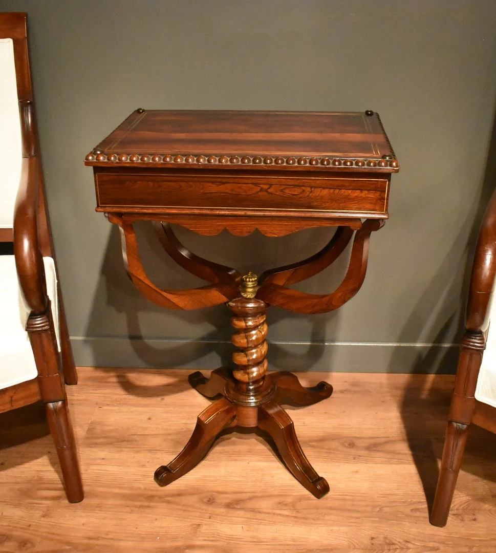 Table d'appoint en palissandre