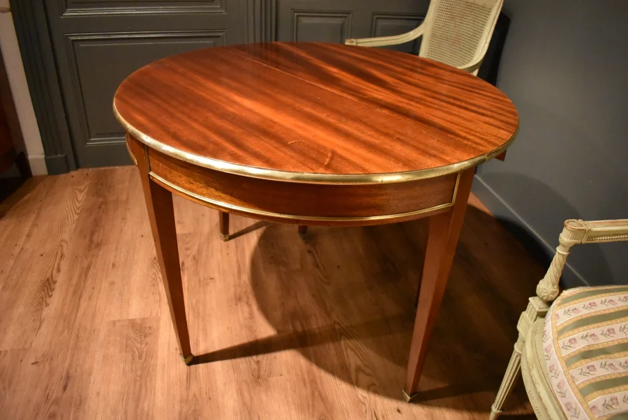 Table demi lune de style Louis XVI