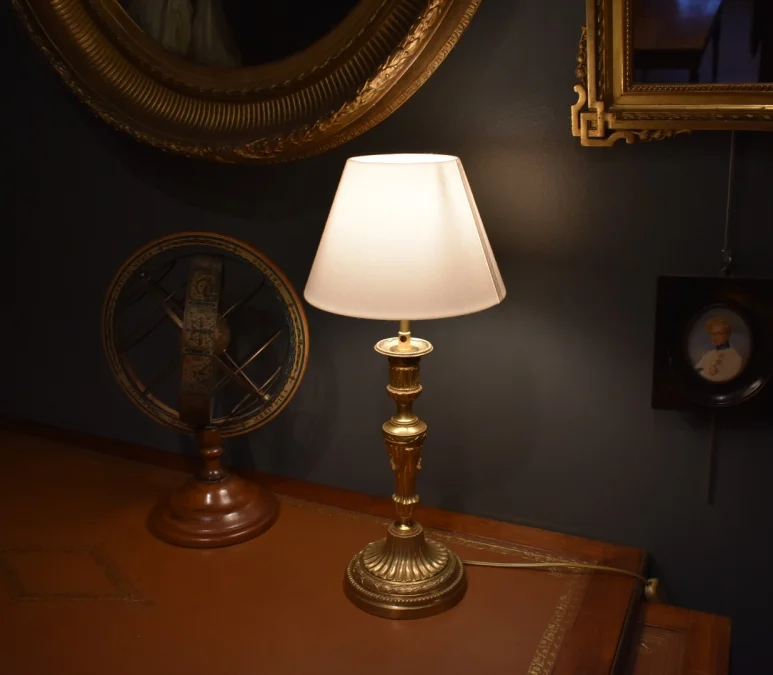 Lampe en bronze doré