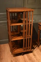 Bibliothèque tournante en noyer
