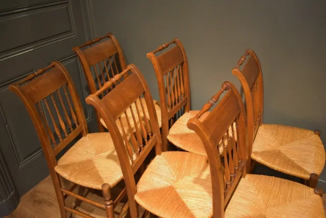 Stel van zes stoelen Restauration