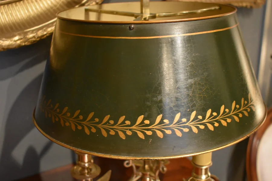 BOUILLOTTE LAMP