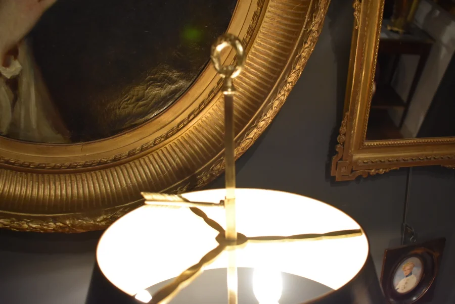 BOUILLOTTE LAMP