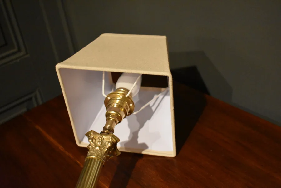 Petite lampe de style Empire