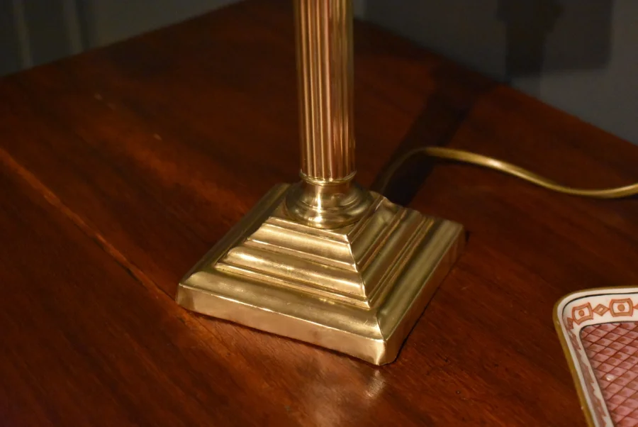Petite lampe de style Empire