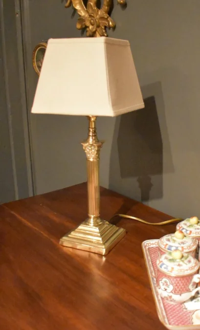 Petite lampe de style Empire