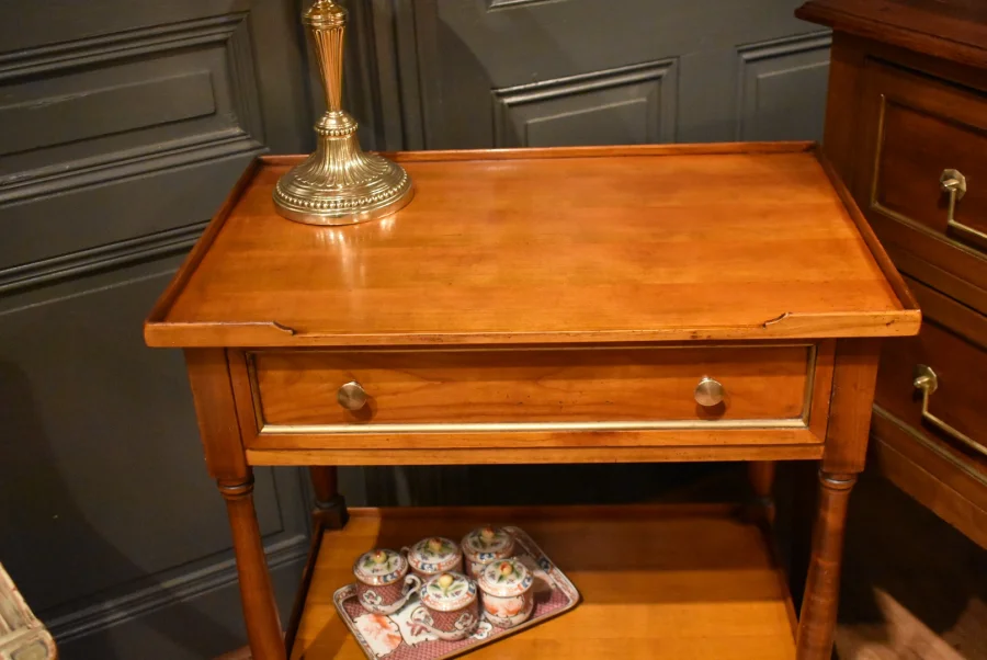 Table d'appoint de style Directoire