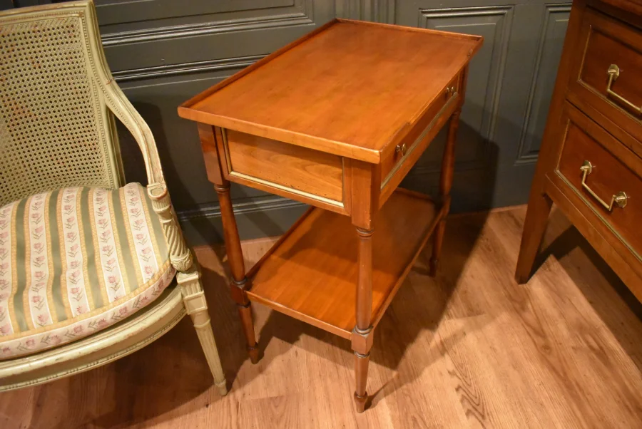 Table d'appoint de style Directoire