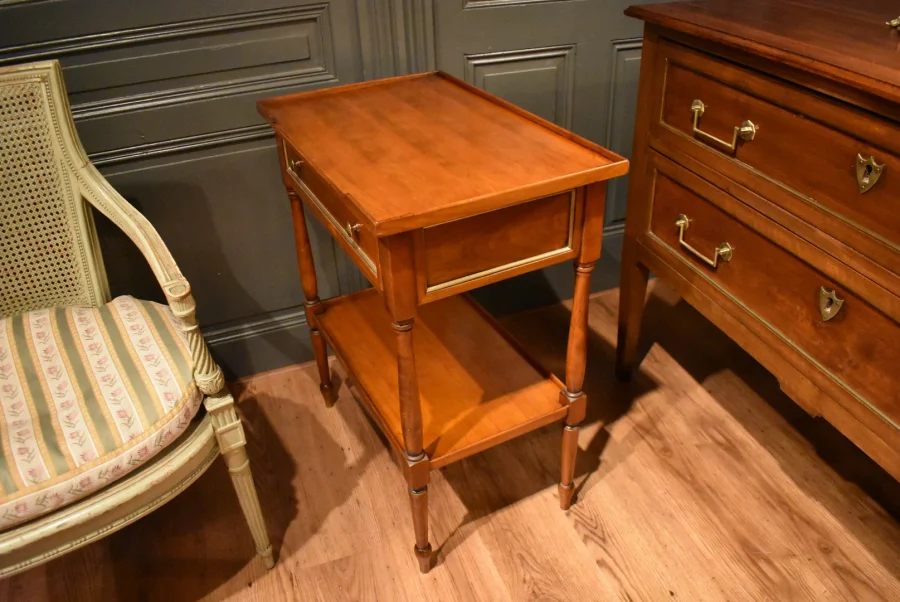Table d'appoint de style Directoire