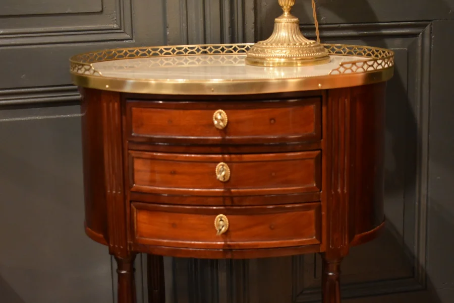 Table chiffonnière Louis XVI