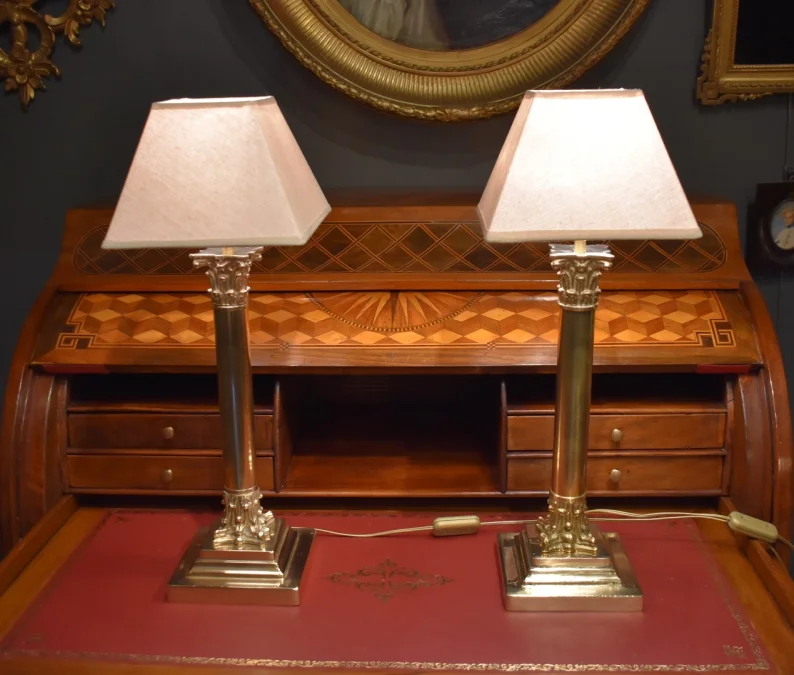 Paire de lampes de style Empire