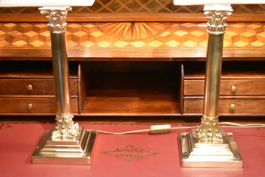 Paire de lampes de style Empire