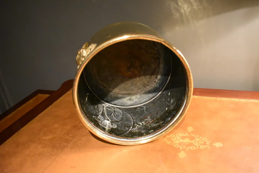 Cache pot en laiton