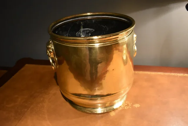 Cache pot en laiton