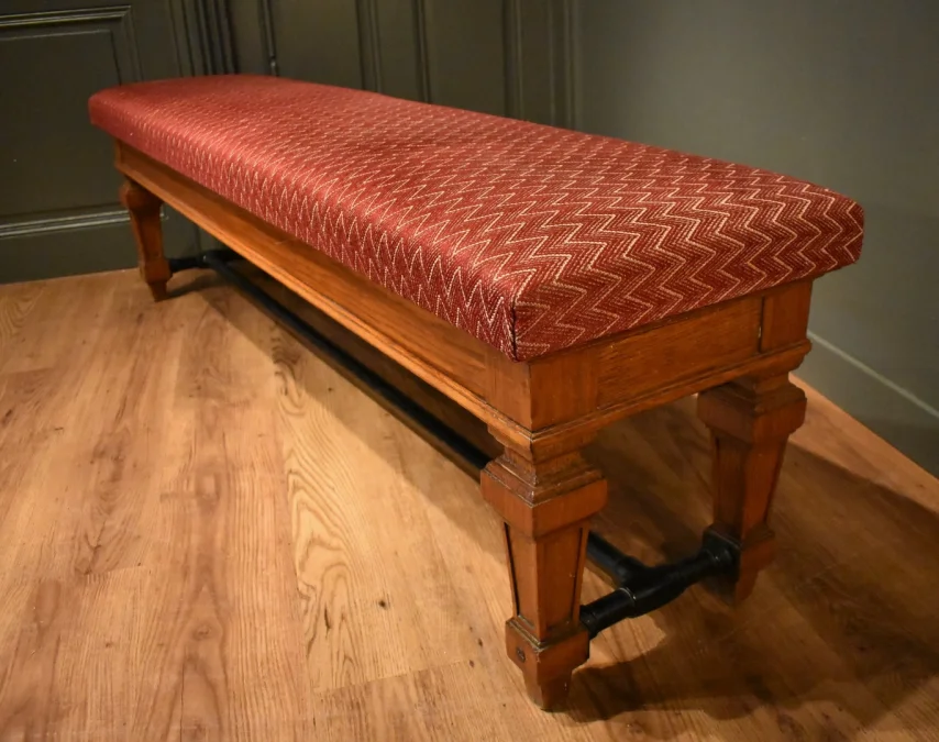 Grande banquette de style Louis XIV