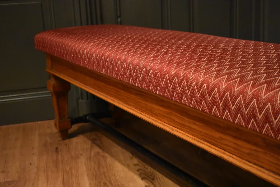 Grande banquette de style Louis XIV