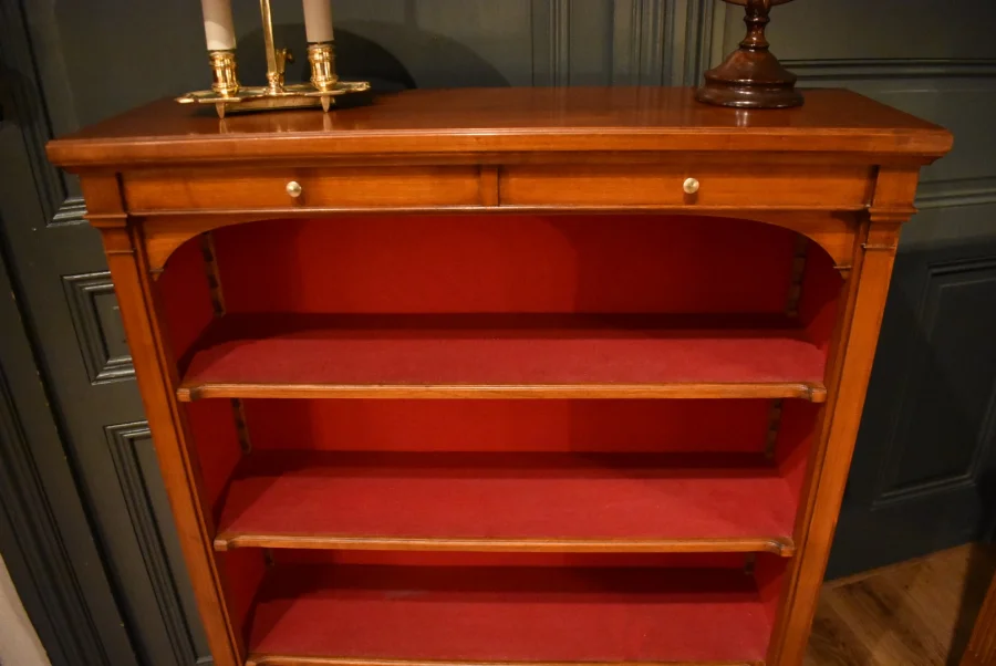 Bibus de style Louis XVI