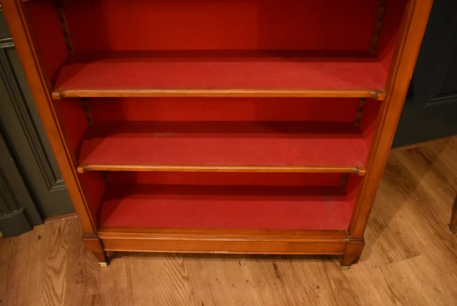 Bibus de style Louis XVI