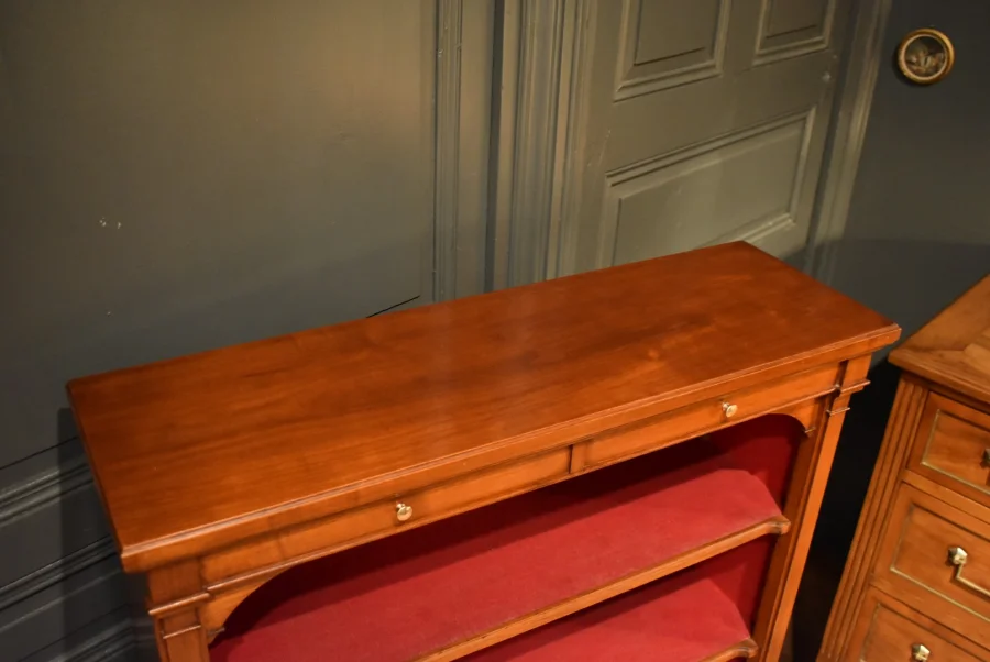 Bibus de style Louis XVI