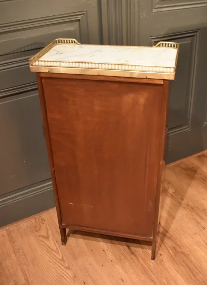 Petit bibus de style Louis XVI