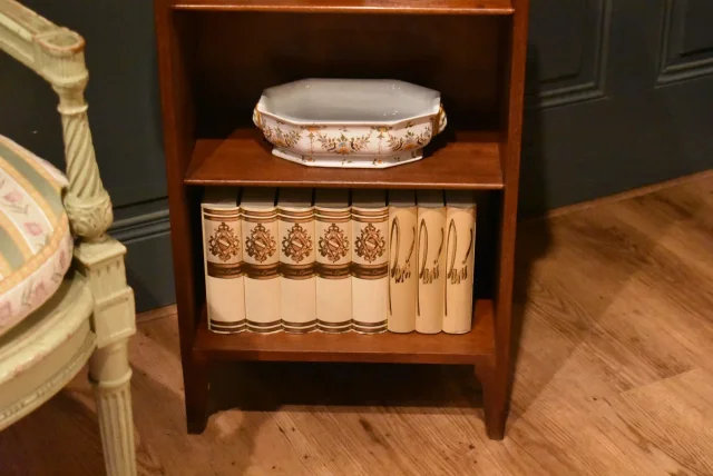 Petit bibus de style Louis XVI
