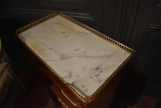 Petit bibus de style Louis XVI