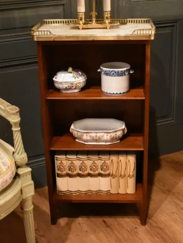 Petit bibus de style Louis XVI