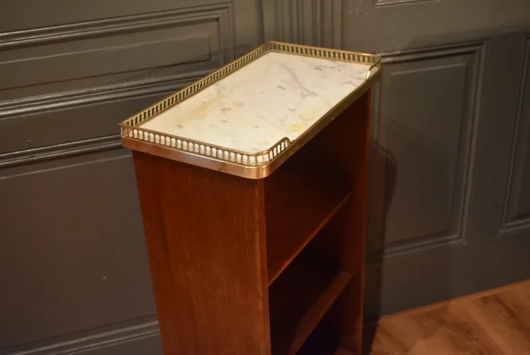 Petit bibus de style Louis XVI