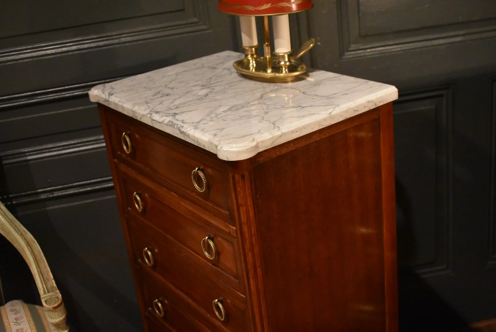 Semainier style Louis XVI en acajou — Very good condition