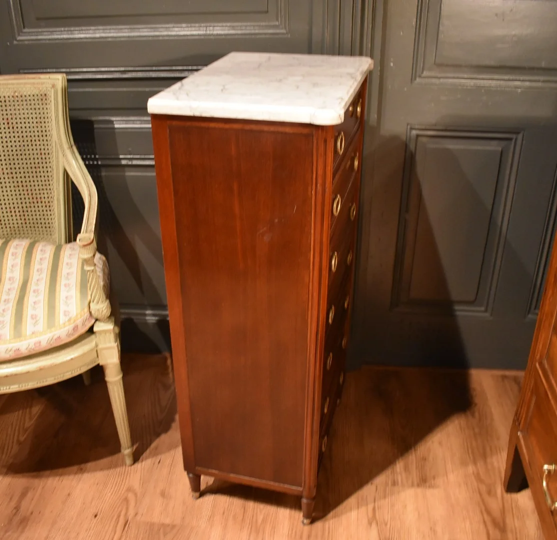 Semainier style Louis XVI en acajou — Very good condition
