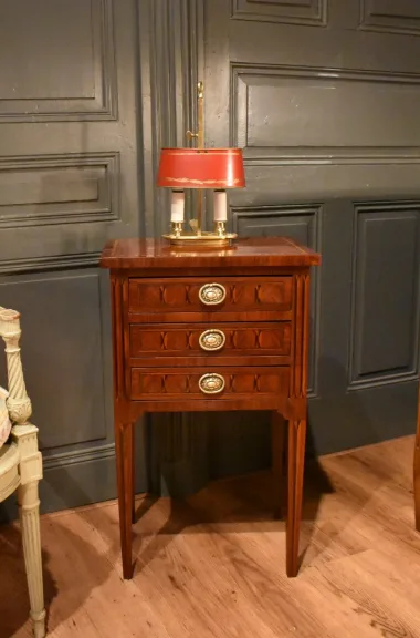 Chevet de style Louis XVI