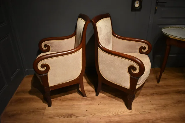 Paire de bergères d'époque Restauration — Bon état