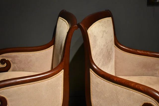 Paire de bergères d'époque Restauration — Bon état