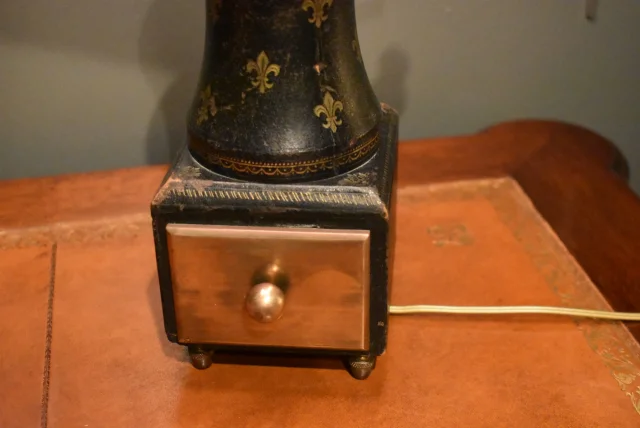 Lampe "moulin à café" — Très bon état