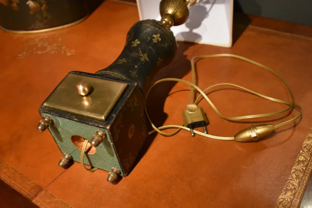 Lampe "moulin à café" — Très bon état