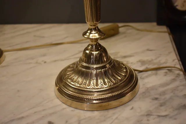 Paire de lampes de style Louis XVI — Très bon état