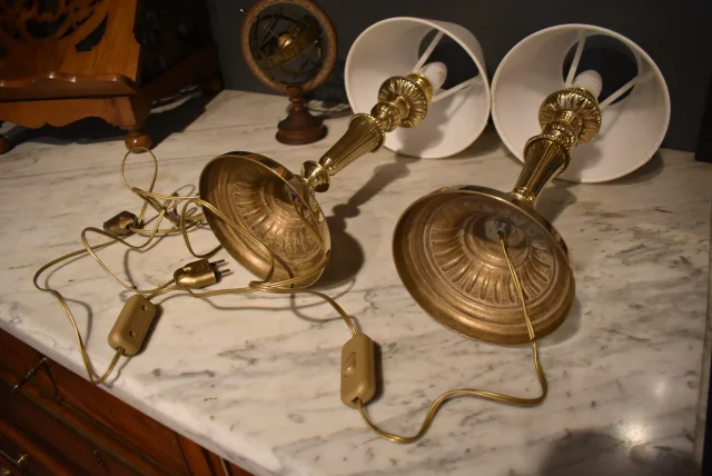 Paire de lampes de style Louis XVI — Très bon état