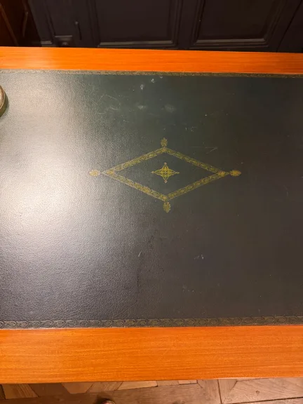 Bureau plat