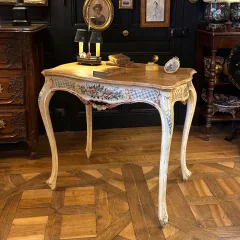 Middentafel in gelakt hout, Louis XV-stijl