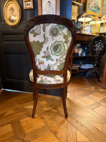 Chaise tapissée en palissandre — Bon état