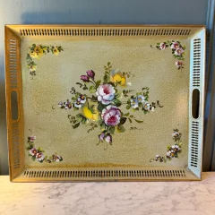 Rechteckiges Tablett aus bemaltem Blech, 40 cm x 50 cm