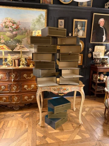16 boîtes de cartonnier — Très bon état