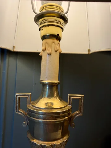 Cassolette-Lampe aus Bronze, Höhe 58,5 cm — Sehr guter Zustand