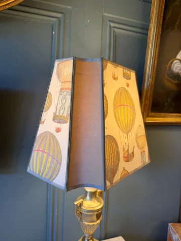 Cassolette-Lampe aus Bronze, Höhe 58,5 cm — Sehr guter Zustand