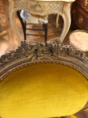 Pair of Louis XVI-style painted wood cabriolet armchairs — Very good condition