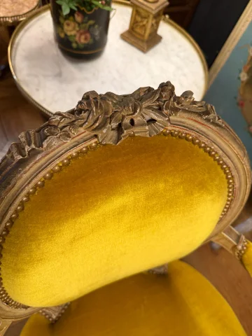 Pair of Louis XVI-style painted wood cabriolet armchairs — Very good condition