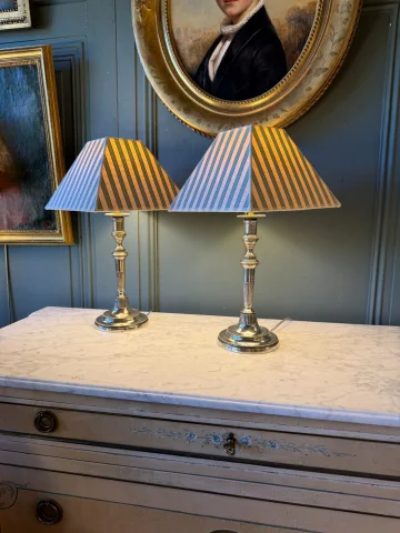 Pair of wireless table lamps, Height 32.5 cm — Very good condition